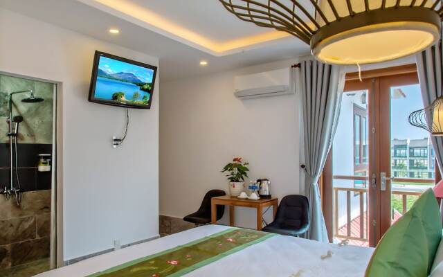 White House Villa Hoi An