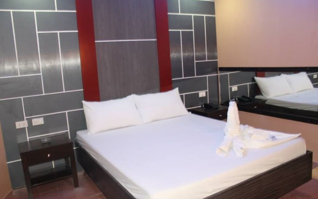 El Vistra Travellers Inn & Coffee Shop