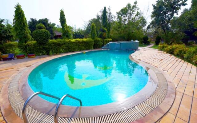 Vraksh Resort