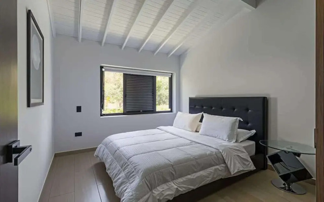 Amazing 6BR Oasis in Poblado MDE