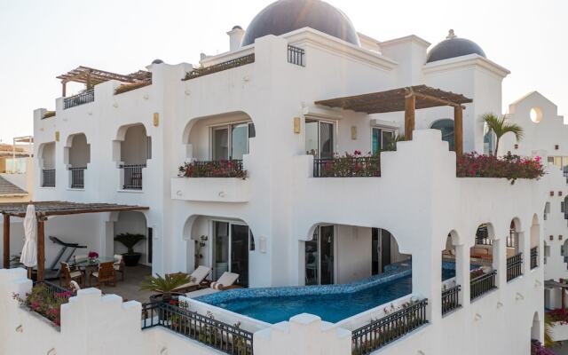 Beachfront Penthouse by Pueblo Bonito