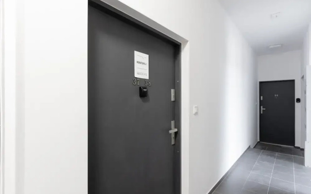 Apartment Warsaw Mińska by Renters