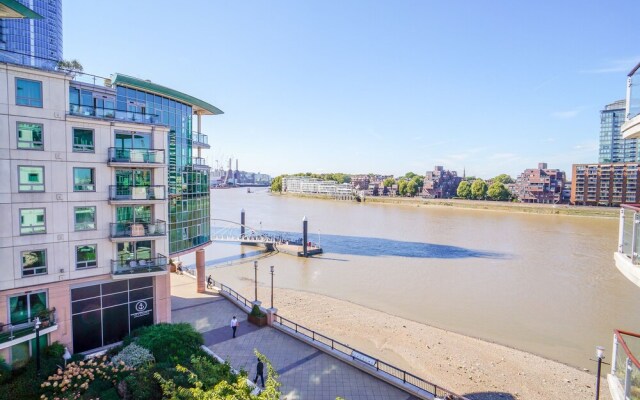 River Thames View Apartment