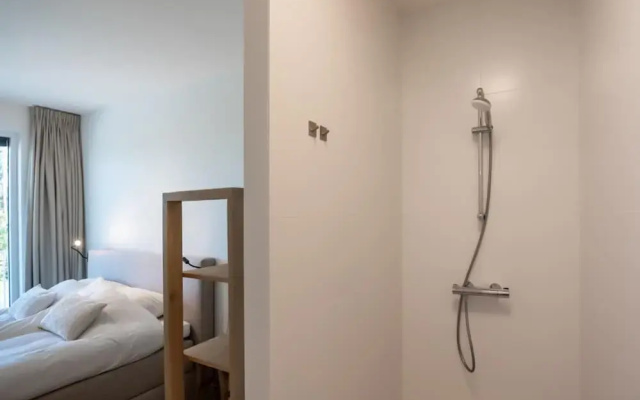 Apartment Veerse Meer With Private Marina