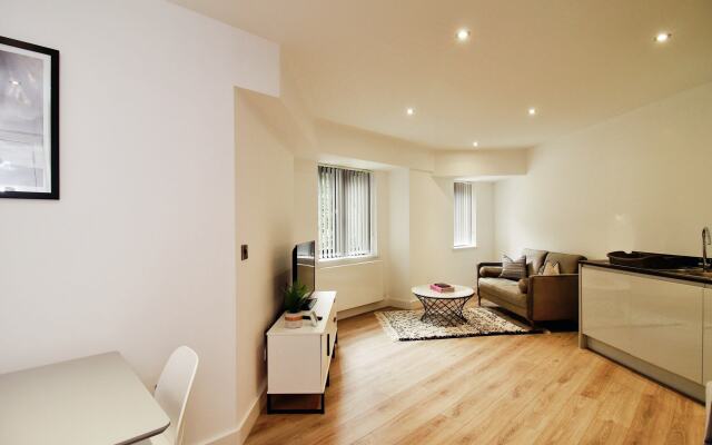 Seven Stays Modern Studio Apartment - Solihull