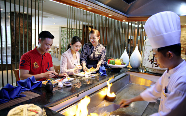 Grand Plaza Hotel Hanoi