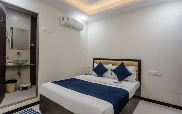 OYO 8298 Zee Residency