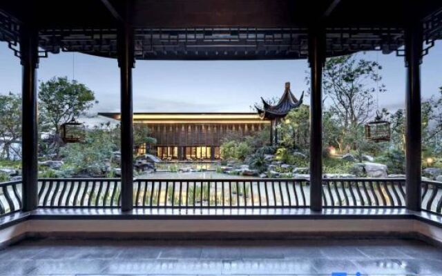 Wuyi Mountain Yueju Holiday Villa