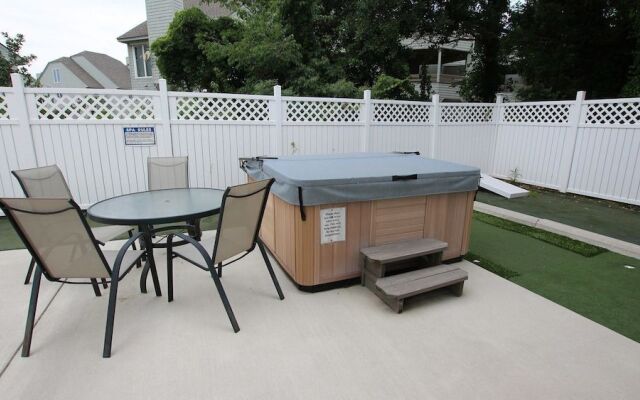 Newmania - 5 Br Home