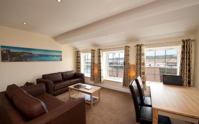 Harbourside Apartments