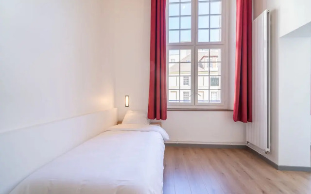 MIJE Fauconnier - Fourcy - Maubuisson - Hostel