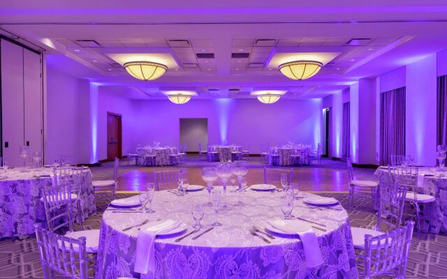 Embassy Suites Boston Logan Airport