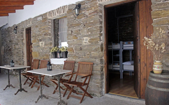 Albergue San Lázaro - Hostel