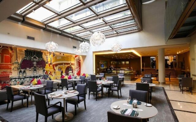 Recoleta Grand, a Tribute Portfolio Hotel