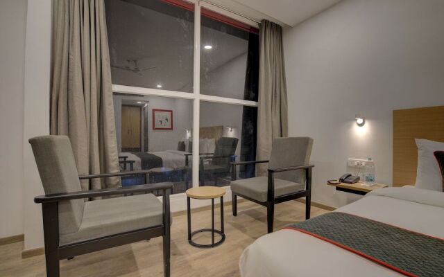 OYO Townhouse 114 Eureka Grand
