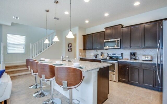 Fresh Heaven Pool Home by AV Dreams