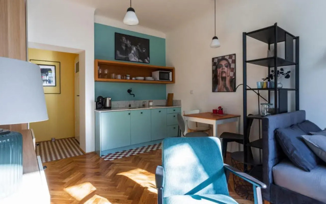Warsaw Old Town Apartment