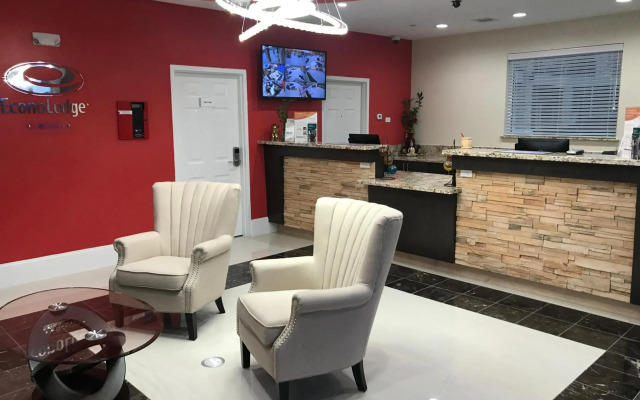 Econo Lodge Inn & Suites Houston Willowbrook