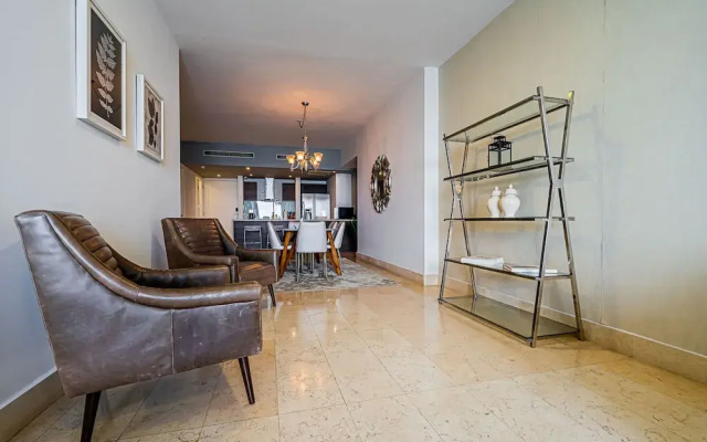 w Prestigious 1BR w Fantastic Balcony in YOO