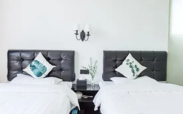Weizhou Island White House Hotel