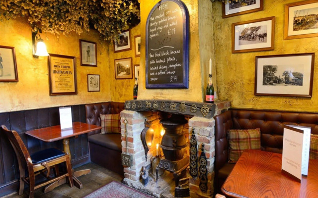 The Black Horse Inn