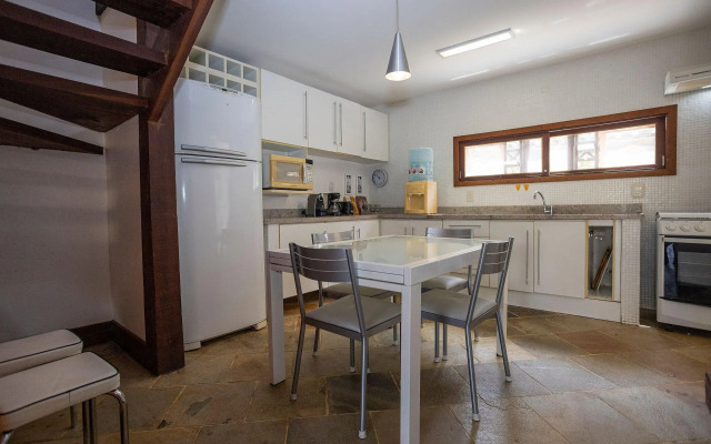 Casa duplex em Búzios com 3 suítes | VF 46
