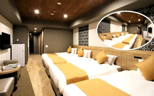TAKUTO HOTEL Shinsaibashi – Guest Rooms – Osaka