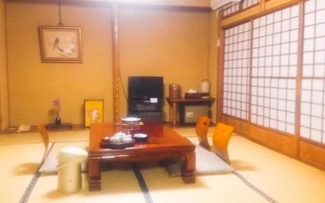 Higashiyama Onsen Motoyu Arimaya