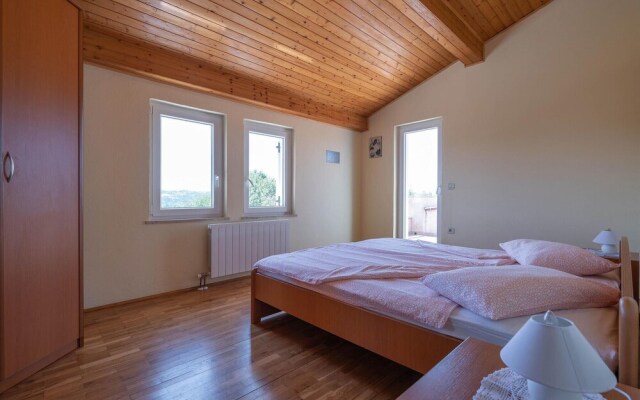 Beautiful Home in Vinez With Wifi and 3 Bedrooms