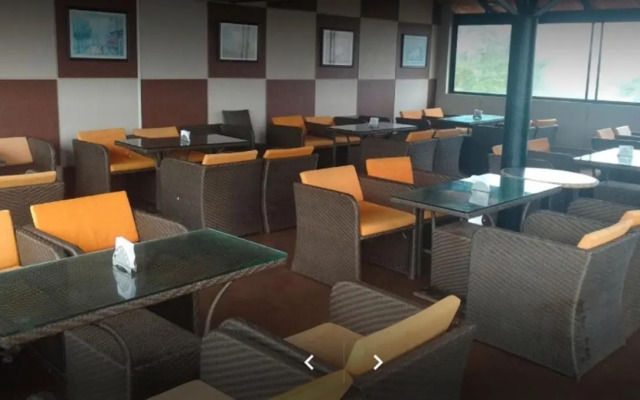 Cotton County Club and Resort