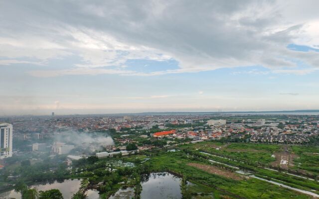 Delightful Luxurious Studio Room at Taman Melati Surabaya Apartment