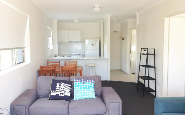 Surfers Riverside Apartments