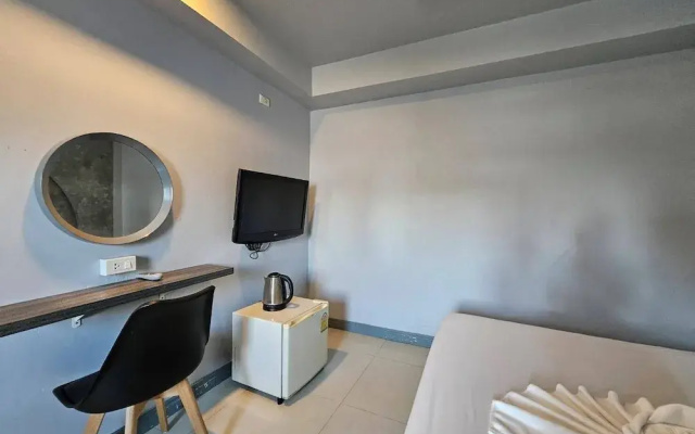 Hollywood Dannok Hotel