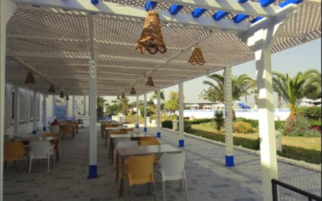 Palmyra Holiday Resort & Spa