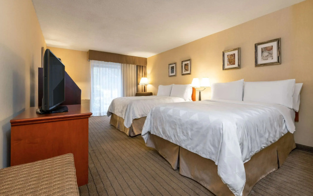 Allure Hotel & Conference Centre