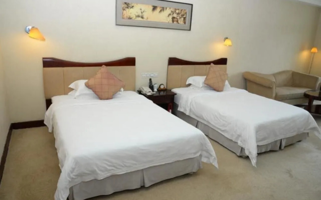 Wuyi Country Garden Phoenix Hotel