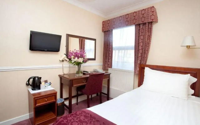 The Victoria Hotel