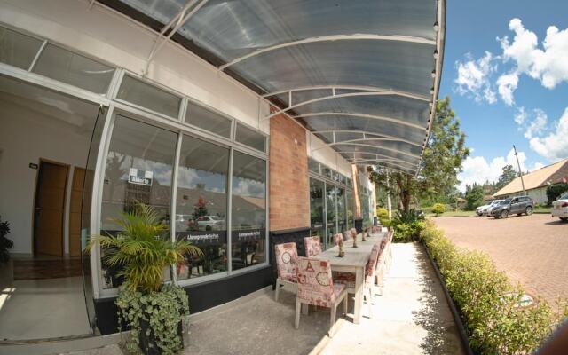 Llanogrande Airport by Bernalo Hotels