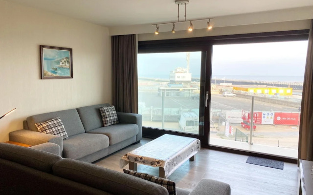 Apartment Nieuwpoort Near Sandy Beaches