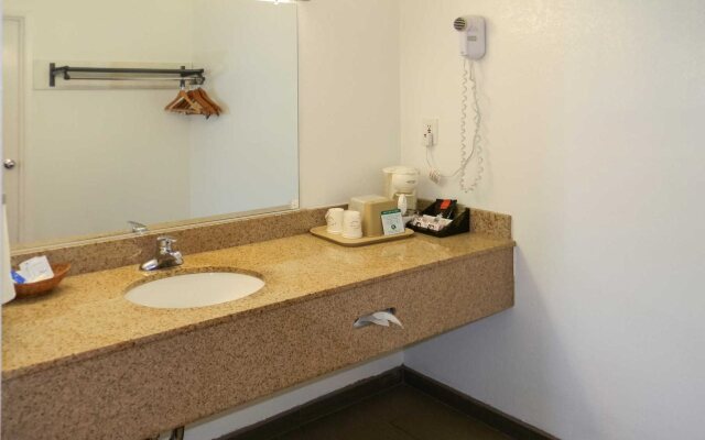 Rodeway Inn Alameda-Oakland