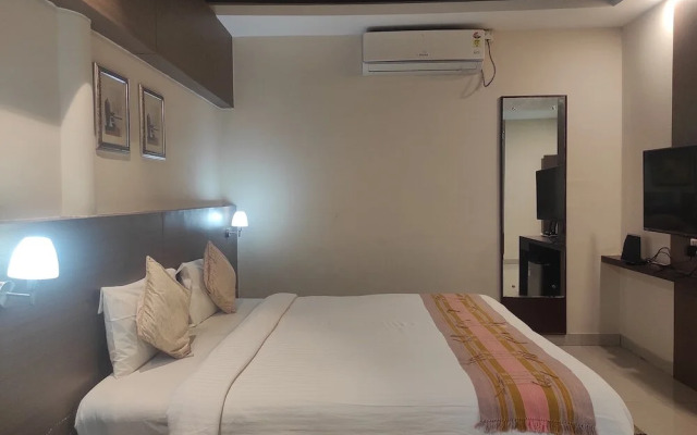 Dibrugarh Club House