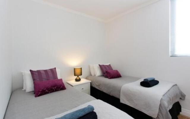 Ocean Breeze Apartment