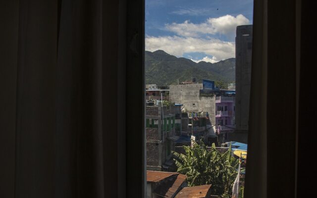 Hotel Nava Yug