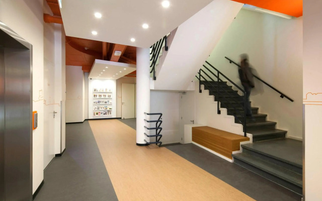 easyHotel The Hague City Centre