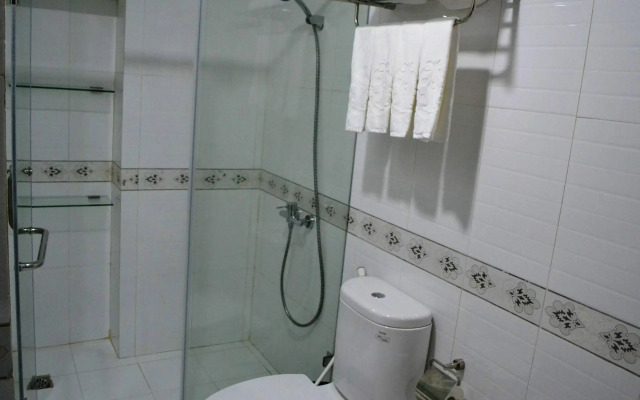 Chu Long Hotel