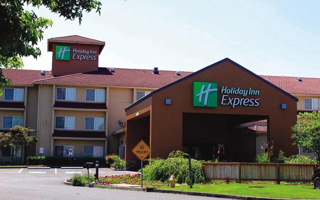 Holiday Inn Express Portland East - Troutdale, an IHG Hotel
