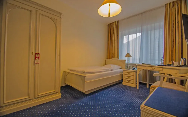 Hotel & Restaurant König-Stuben