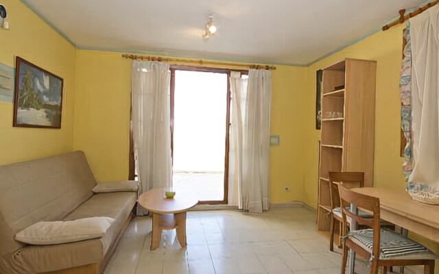 Apartamentos Playa Romana 3000