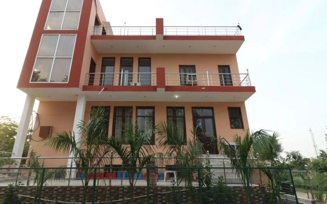 Hotel Lakshya Palace by OYO Rooms