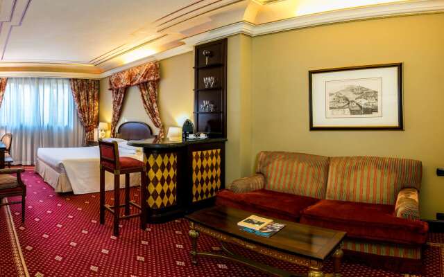 River Château Hotel